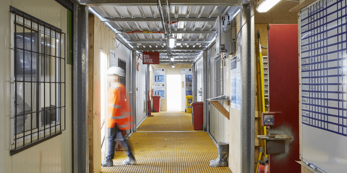 Build large complexes on a temporary or hire basis and link with our Coverflex product