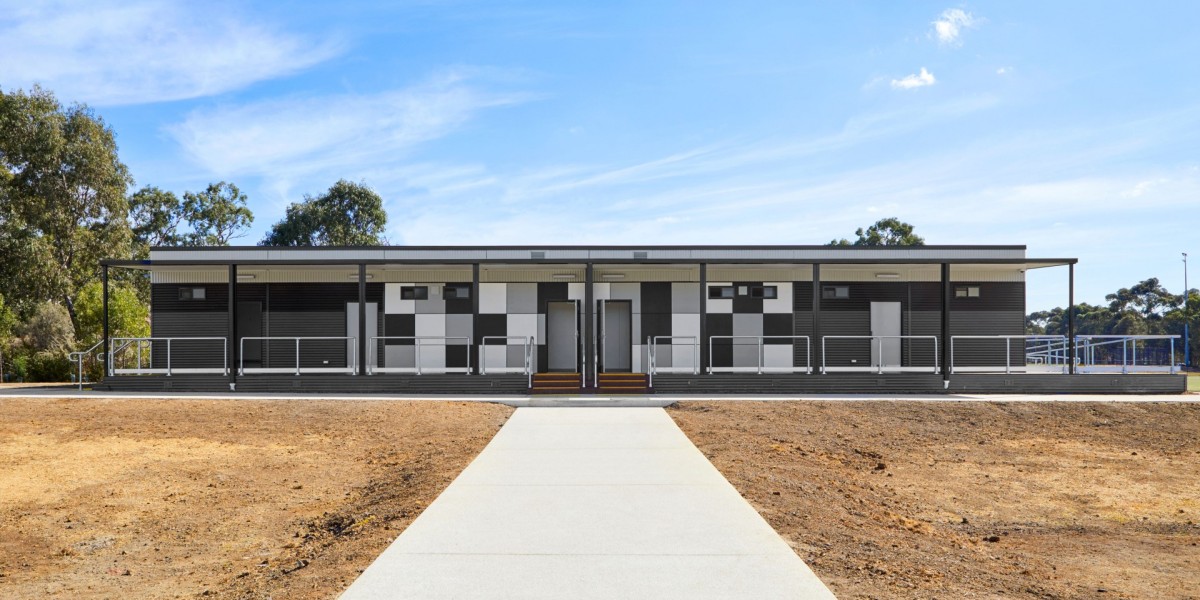 RMIT University - Women’s Football Academy