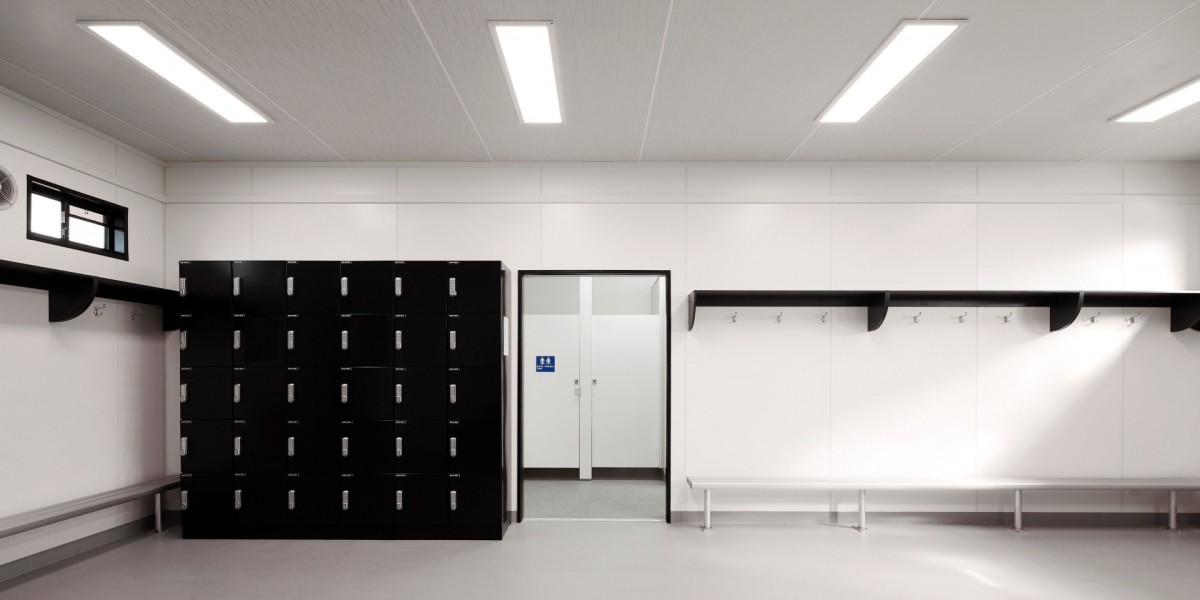 RMIT University - Women’s Football Academy