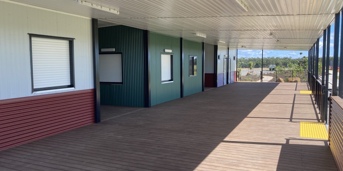 Featuring spacious verandah for spectator viewing