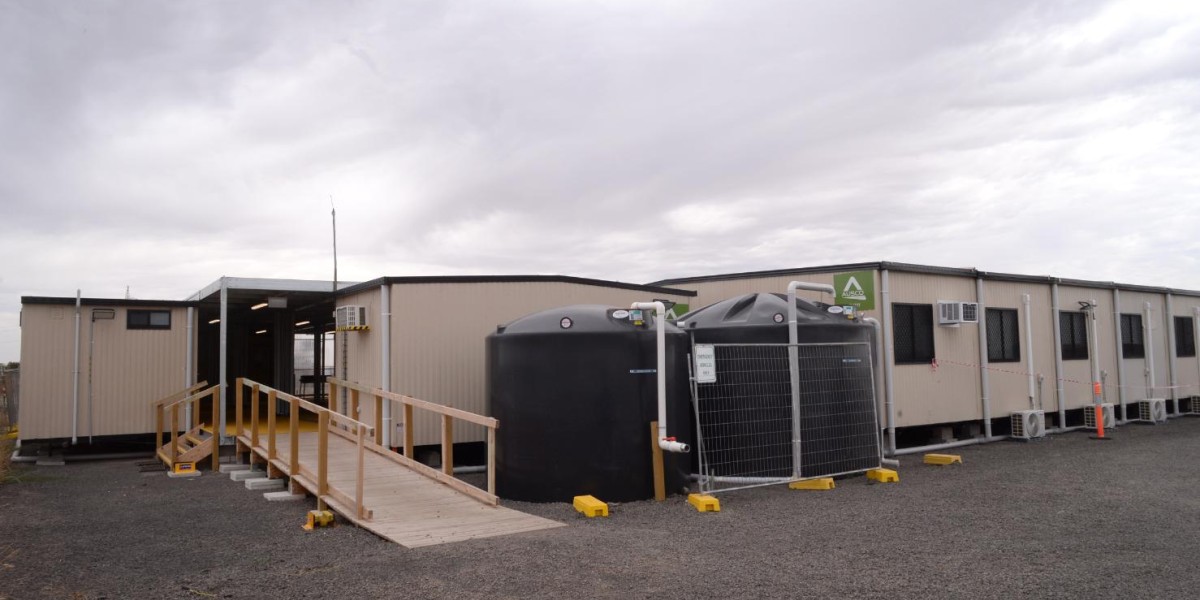 Temporary site buildings