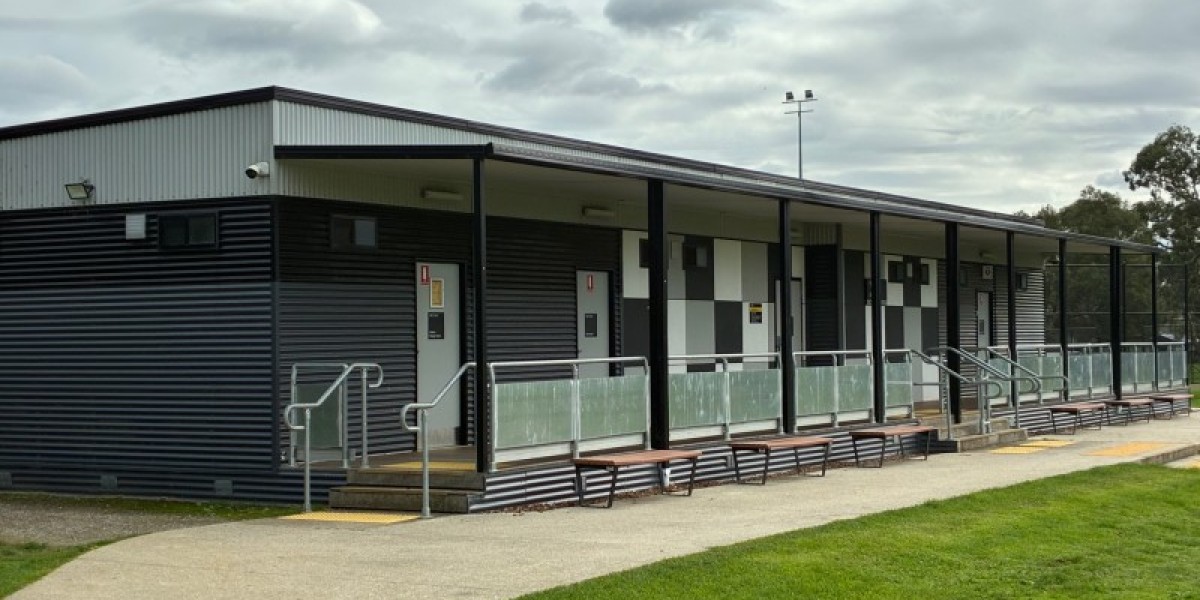RMIT University - Women’s Football Academy