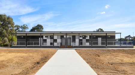 RMIT University - Women’s Football Academy