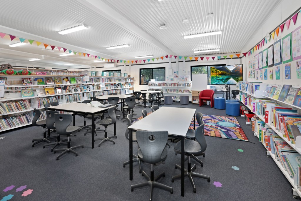 Temporary classrooms utilised as school library