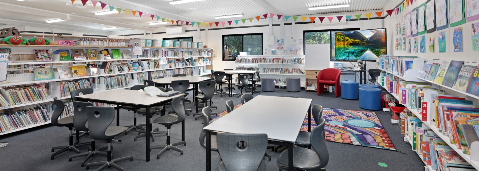 Internal view of temporary library facilities
