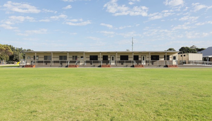 Temporary classrooms for your school